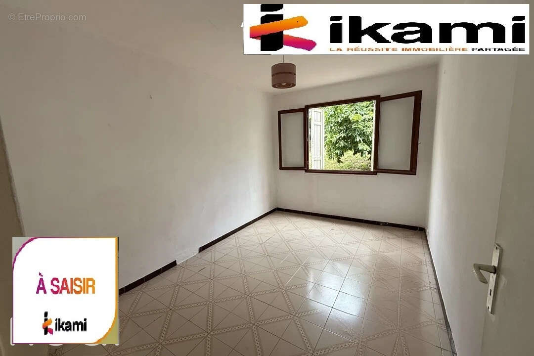 Appartement à SAINT-DENIS