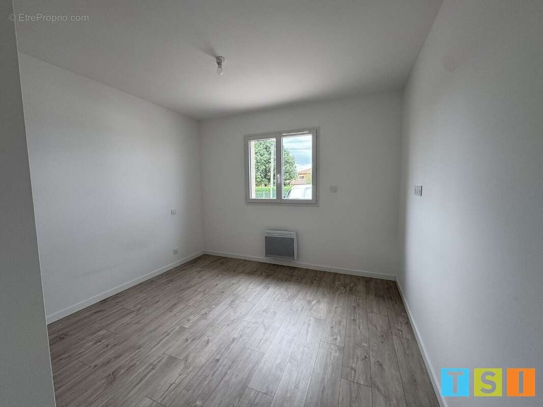 Sur les Serres Saint - Gaudinoises 130 m² de confort, sur 2060m² de terrain clos . - photo 19