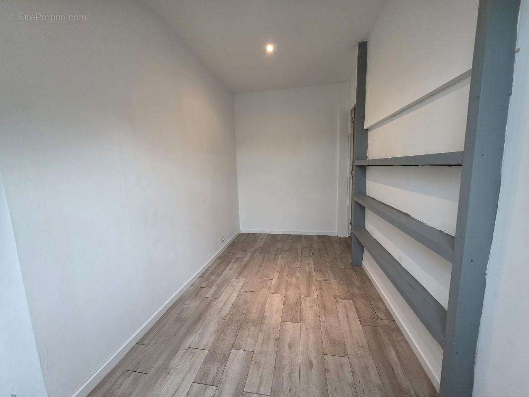 Maison à SAINT-GAULTIER