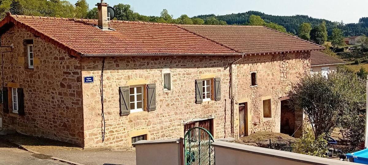 Photo 1 - Maison à COURS-LA-VILLE