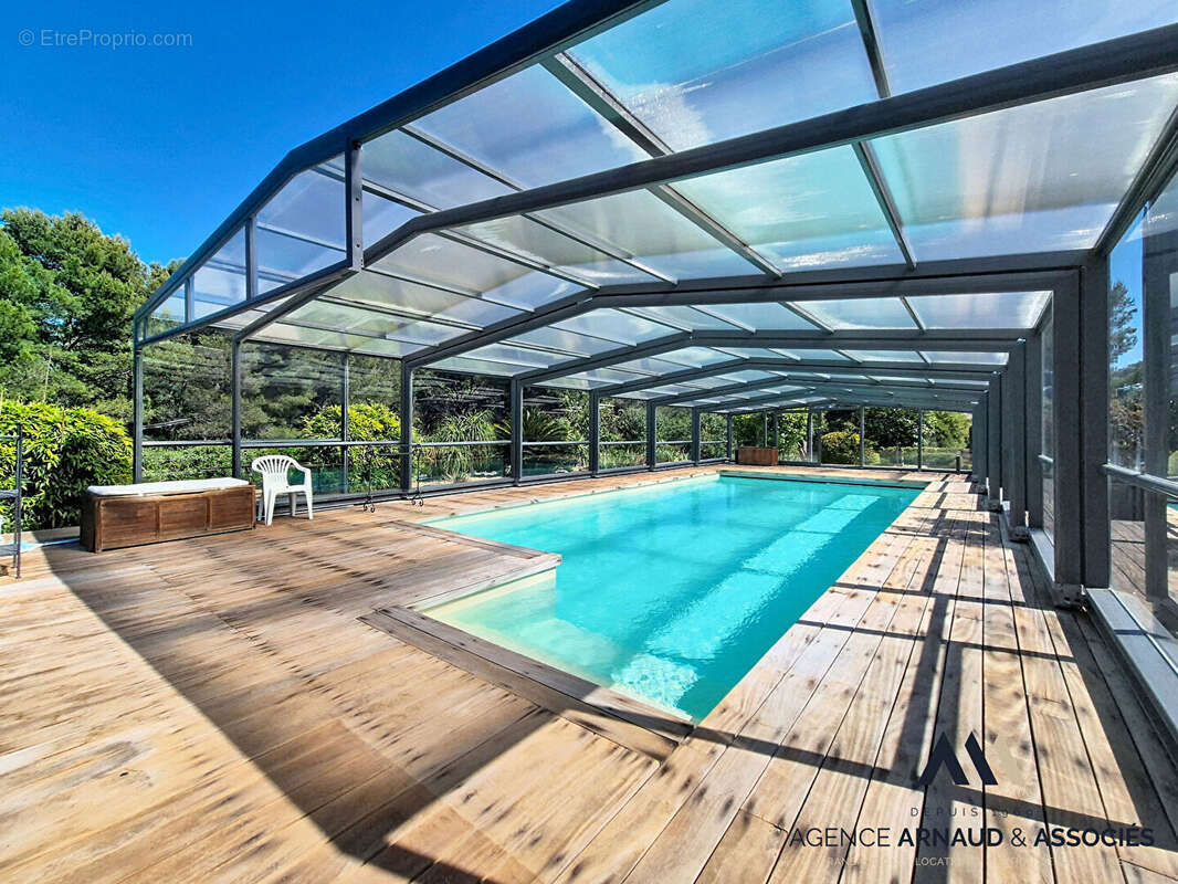 Maison à LA CADIERE-D'AZUR