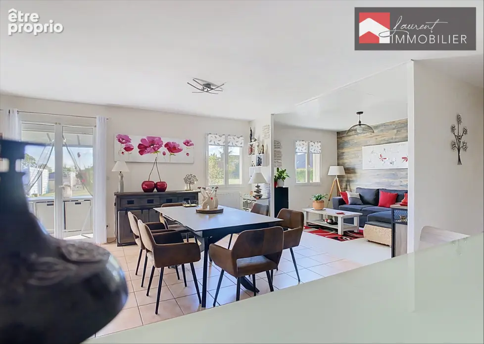 À vendre - Maison individuelle de plain-pied avec grand terrain à Huilly-sur-Seille - photo 3