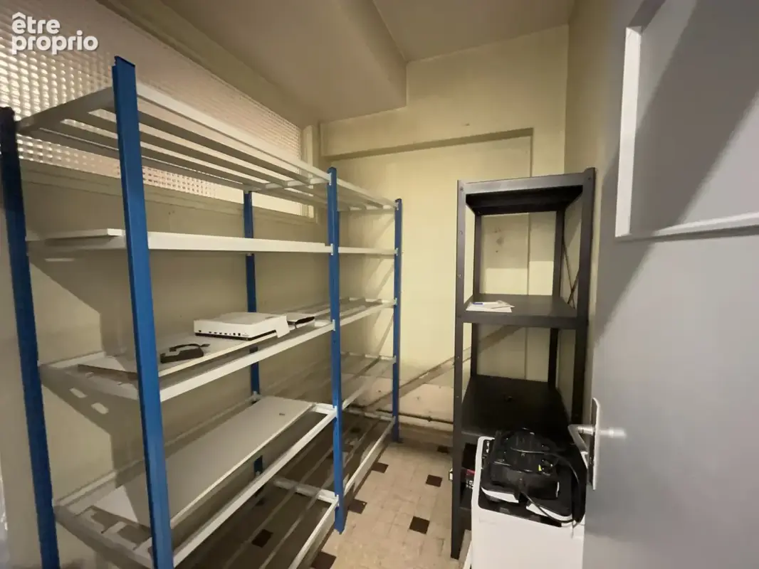 À vendre   Immeuble avec local commercial + Grand duplex avec parking - photo 10