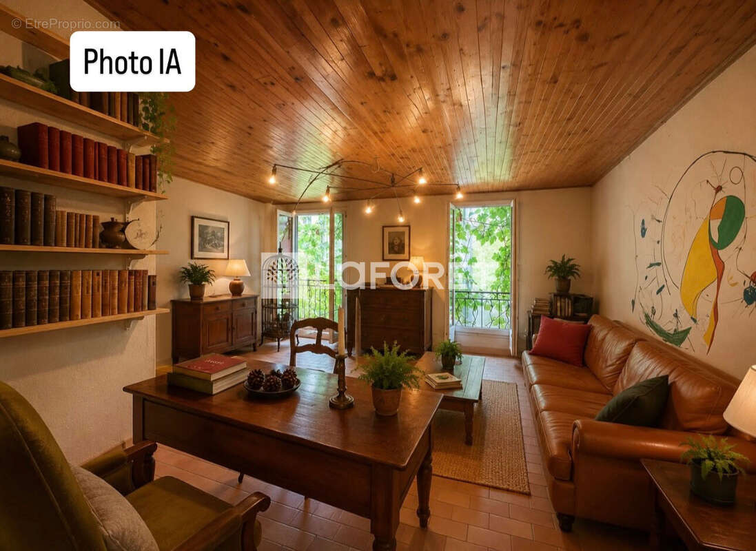 Maison de ville à rénover avec garage ? Un beau projet au coeur d'Arles ! - photo 10