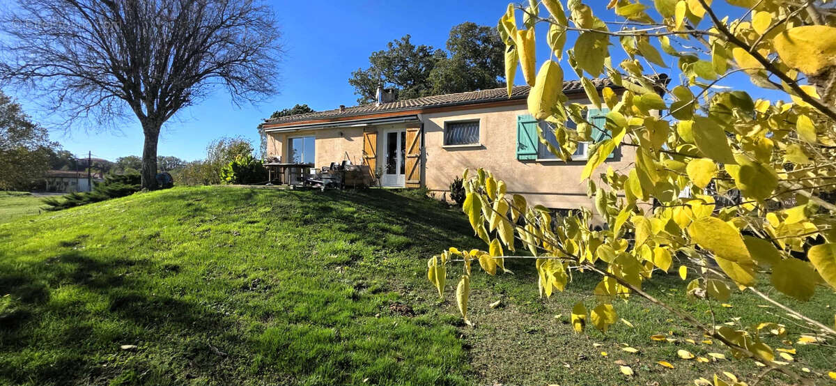 Maison à MONTDRAGON