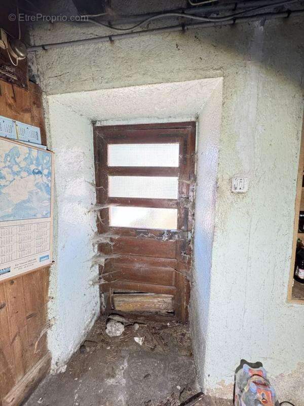 Maison à RIEUTORT-DE-RANDON