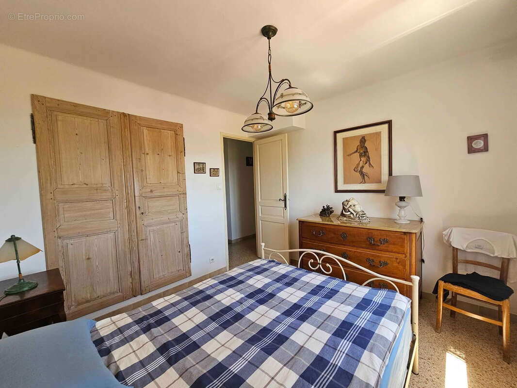 Maison à LA FARLEDE