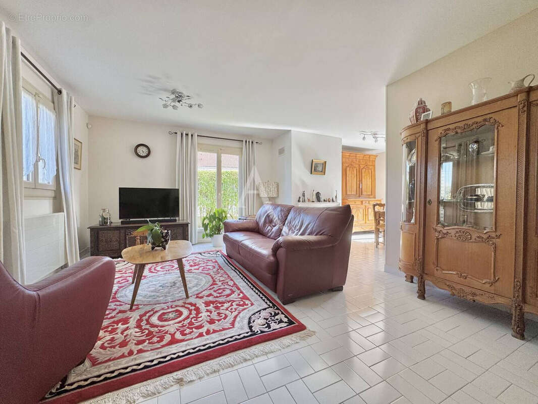 Maison Ozoir La Ferriere 5 pièce(s) 105.3 m2 - photo 12