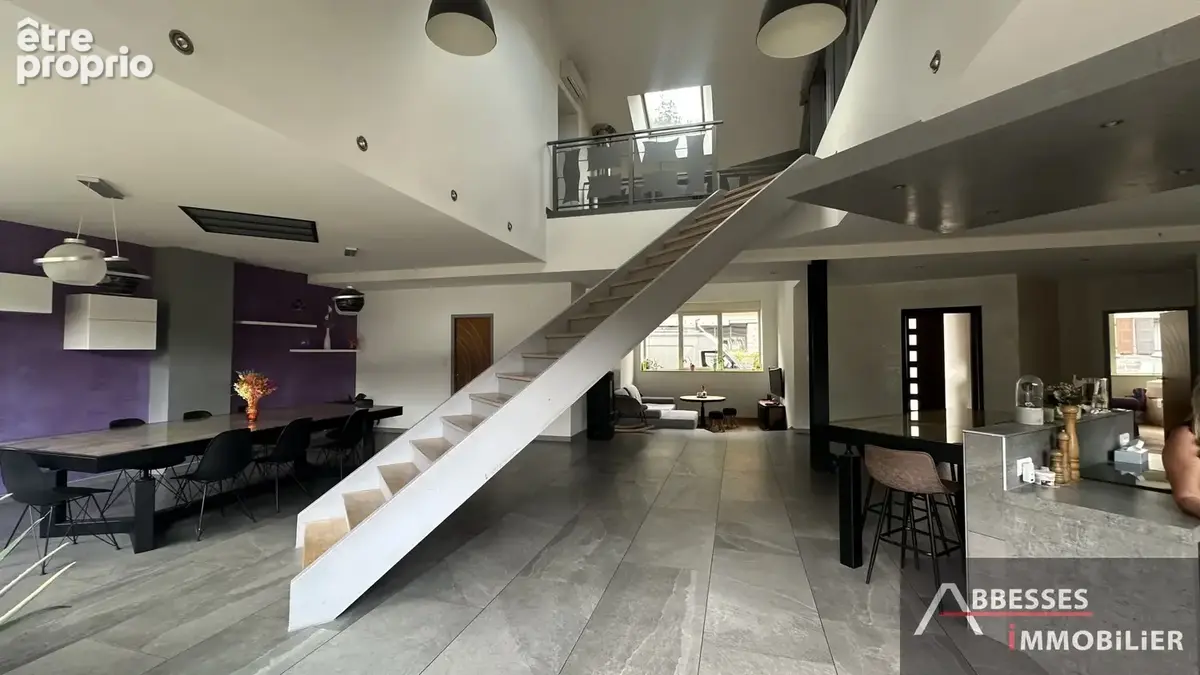 EN EXCLUSIVITÉ - GERARDMER dans un secteur calme : Maison type LOFT avec grande dépendance - photo 38