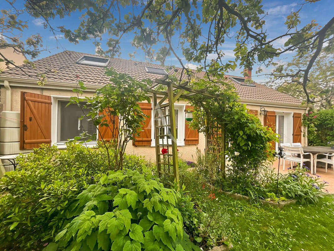 Maison à VAUREAL