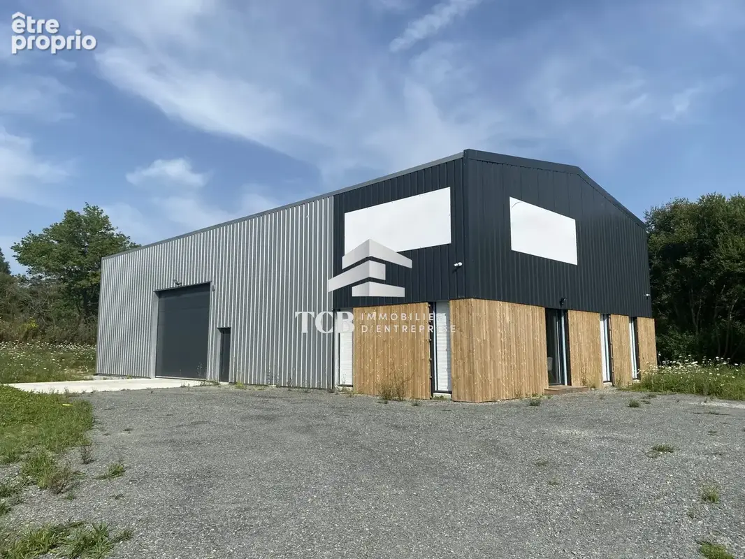 Commerce 380 m² à vendre à Cordemais (44360) - photo 1