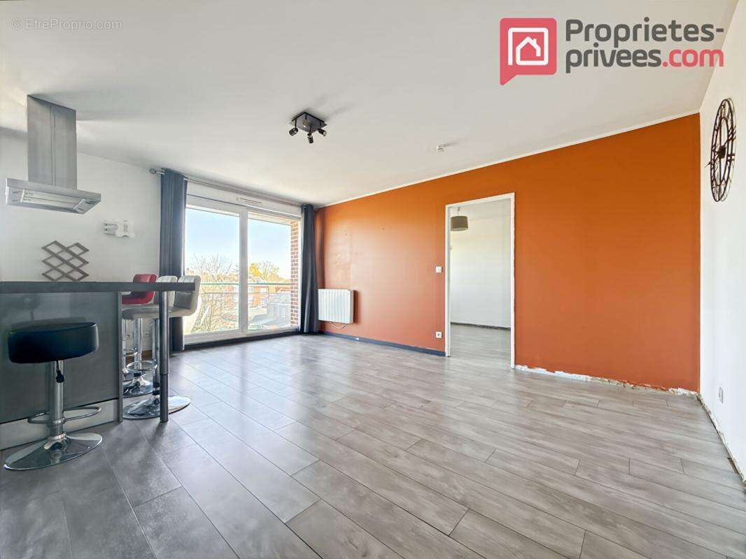 Appartement à LA CHAPELLE-D'ARMENTIERES