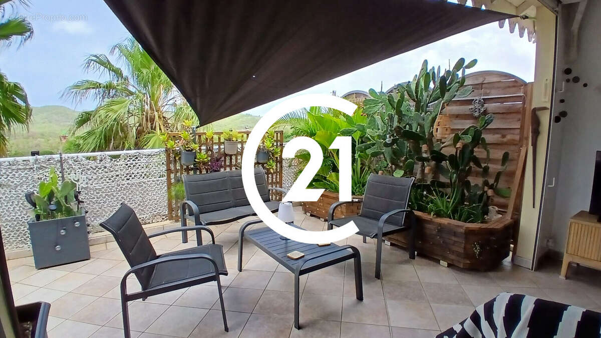 Appartement à LES TROIS-ILETS