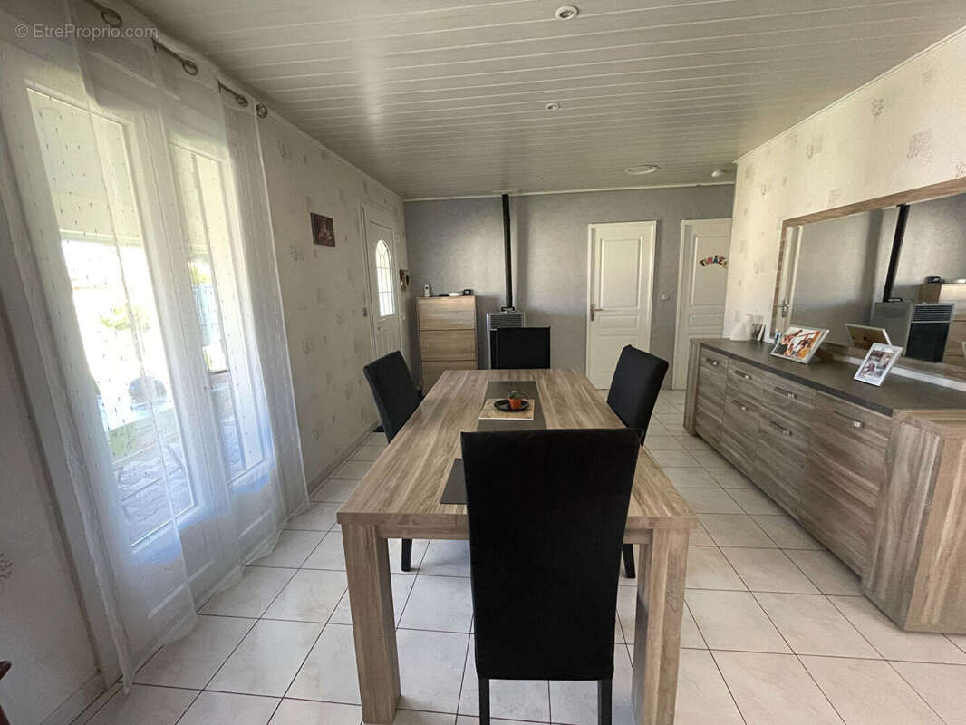 Maison à SAINT-SYLVESTRE-SUR-LOT