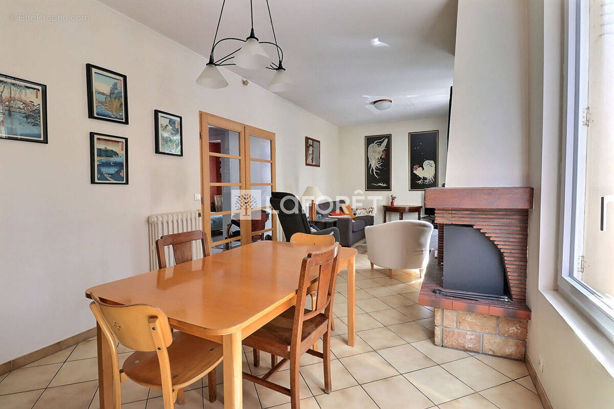 Maison à VITRY-SUR-SEINE