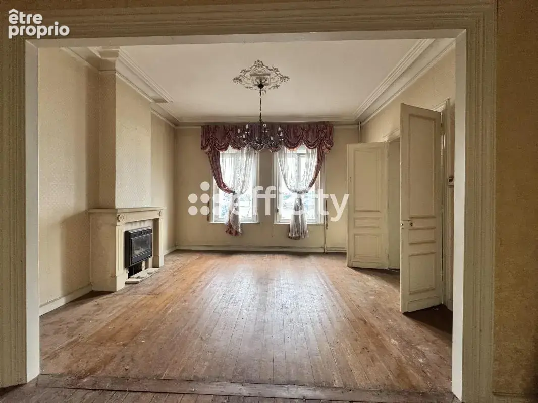 Maison 219 m² à Valenciennes  - photo 2