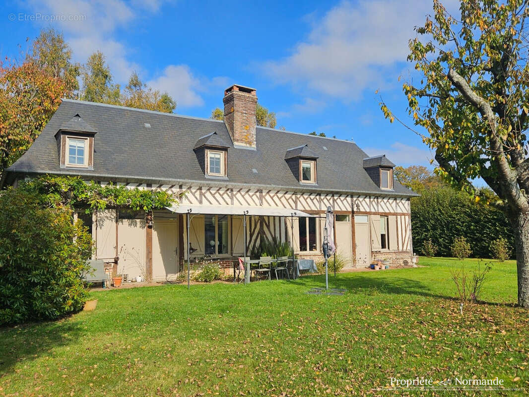 Maison à CORMEILLES