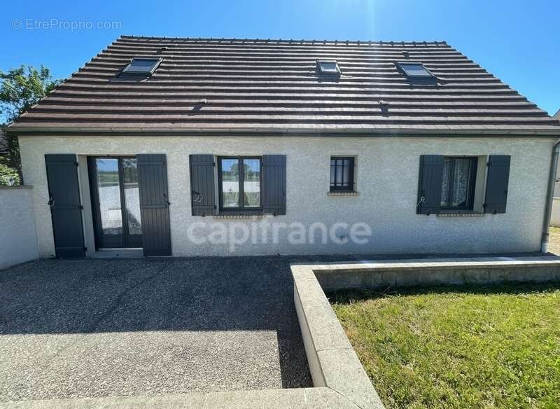 Maison à TERGNIER