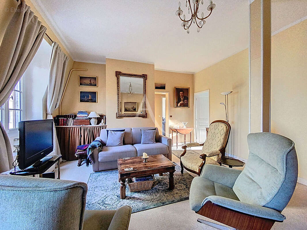 Appartement à SAINT-GERMAIN-EN-LAYE