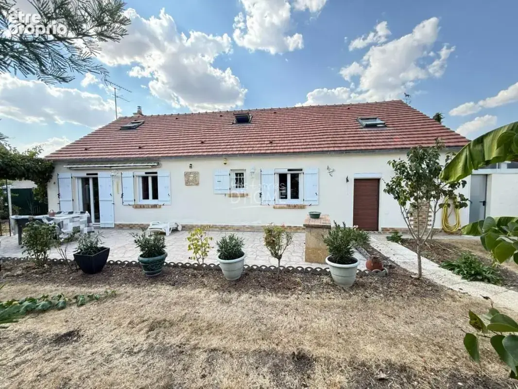 Maison à ROZAY-EN-BRIE