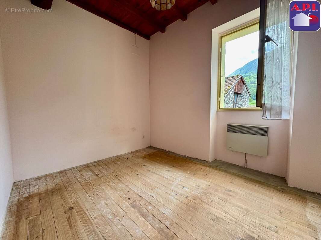 Maison à TARASCON-SUR-ARIEGE