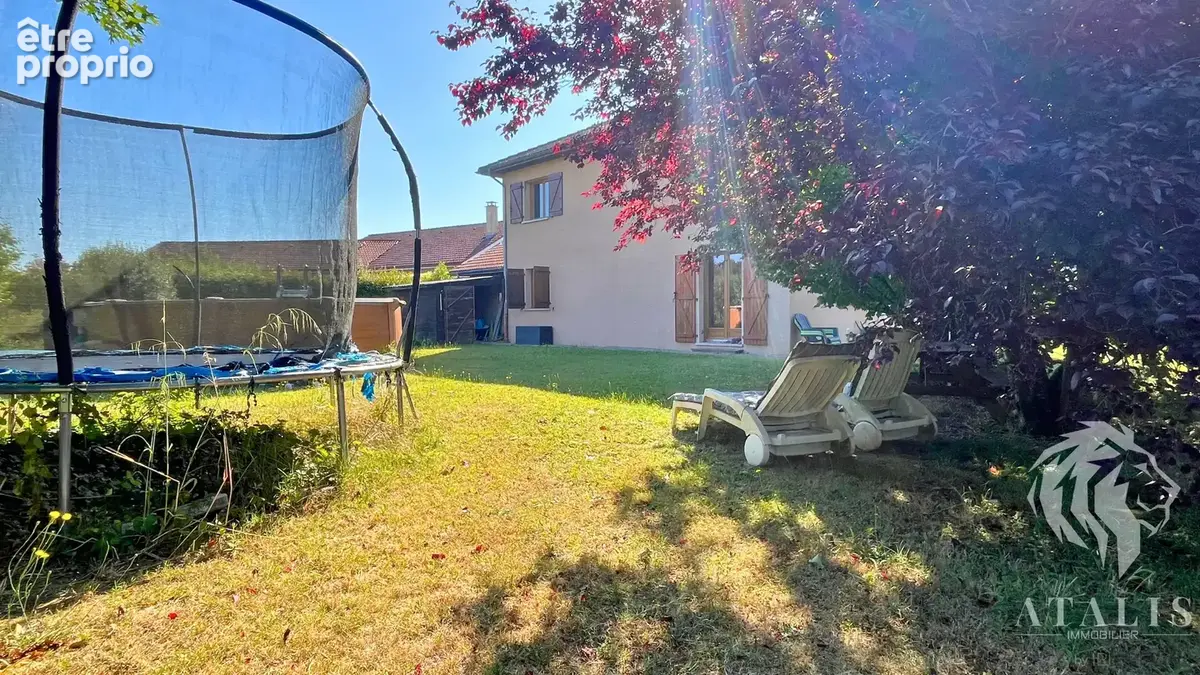 Maison indépendante 5 chambres   terrain 1000 m2 avec piscine   138m2 - photo 5