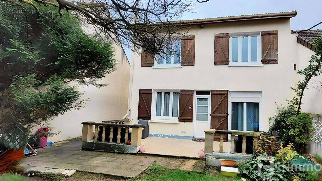 Maison à VILLEPARISIS