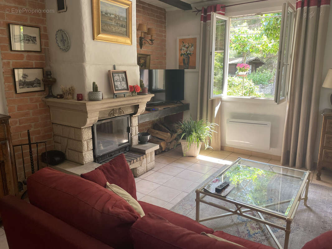 Maison à SERANON