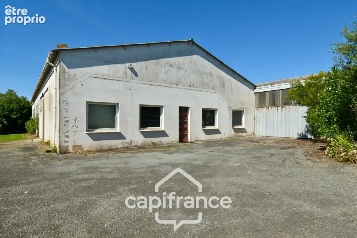 Maison à vendre  COURCELLES (17), 140m²habitables, 7 pièces sur 4800m² de terrain avec nombreuses dépendances - photo 17
