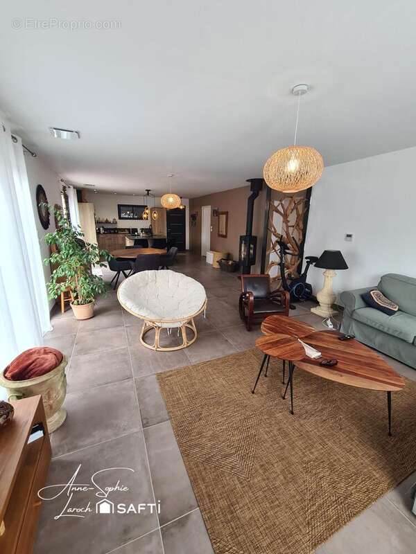 Photo 4 - Maison à SAINT-ALBAN-AURIOLLES