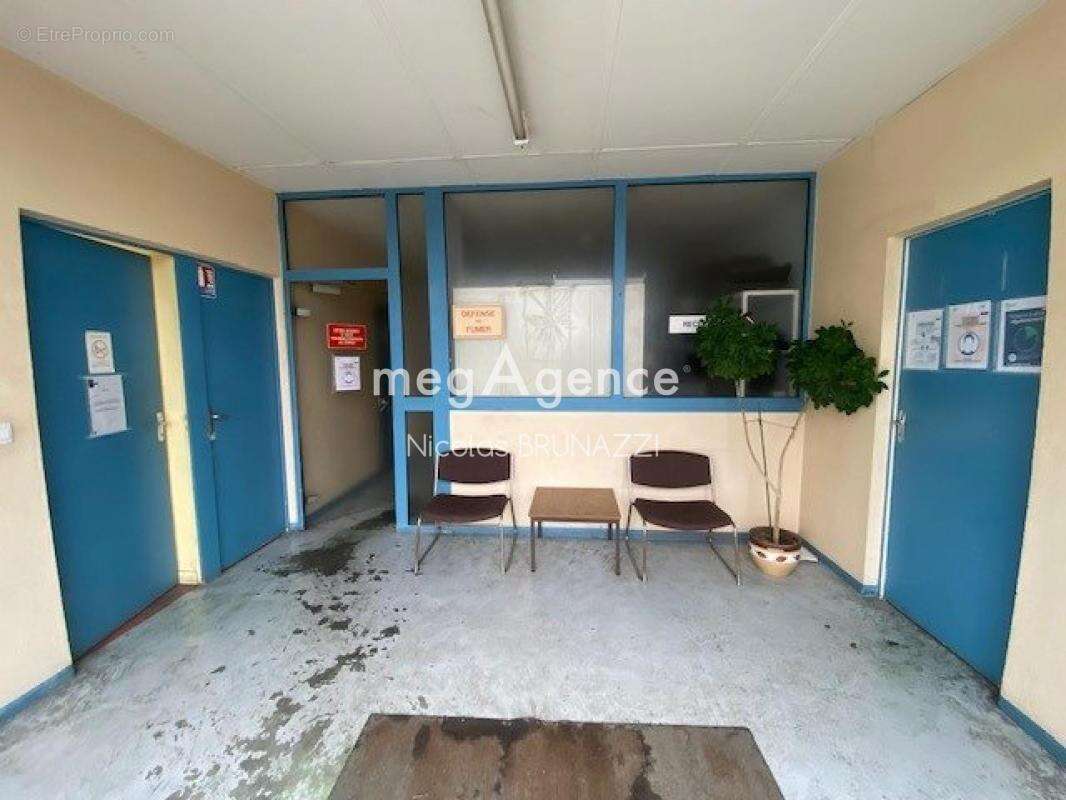 Commerce à VIMOUTIERS