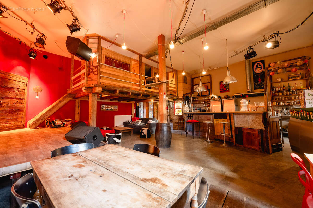 Maison à LESCHERAINES