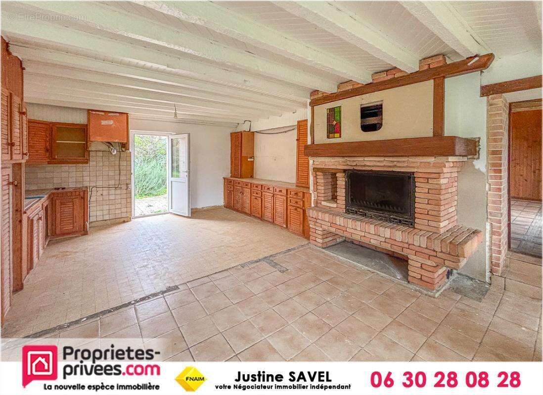 Maison à ROUVRES-LES-BOIS