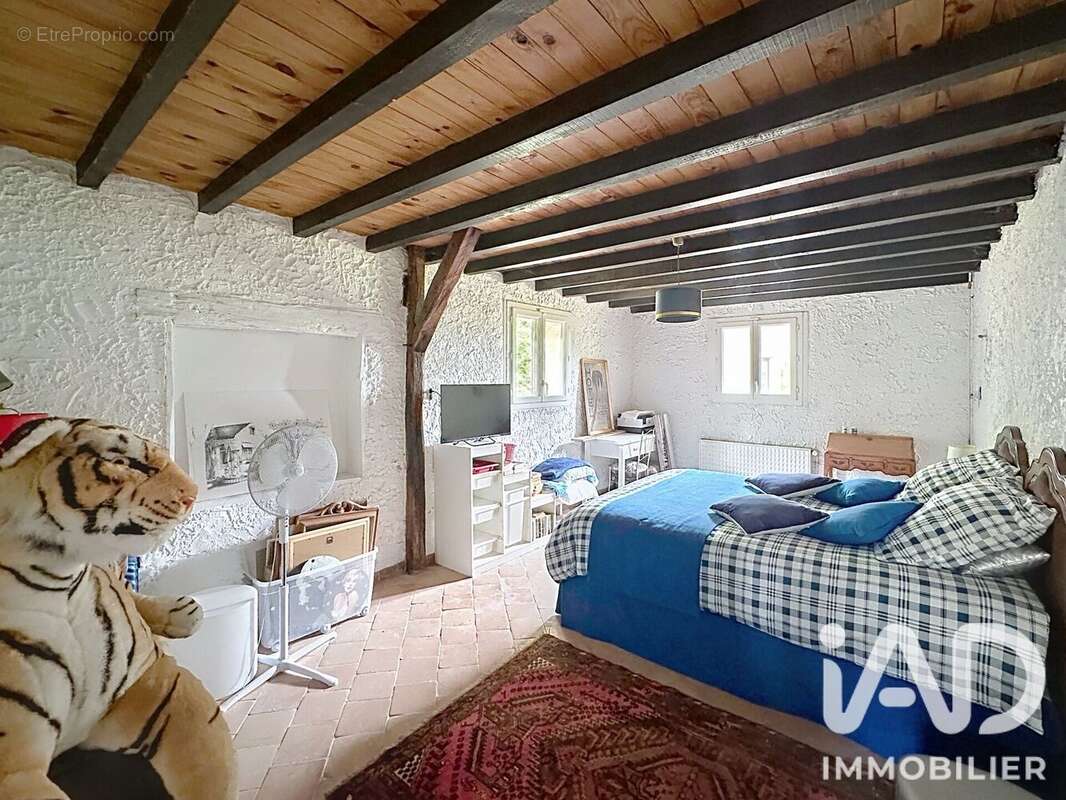 Maison 230 m² à Saint-Cricq-Villeneuve  - photo 9