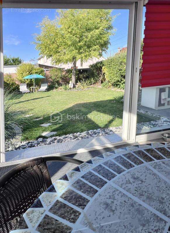 Maison à LES NOES-PRES-TROYES