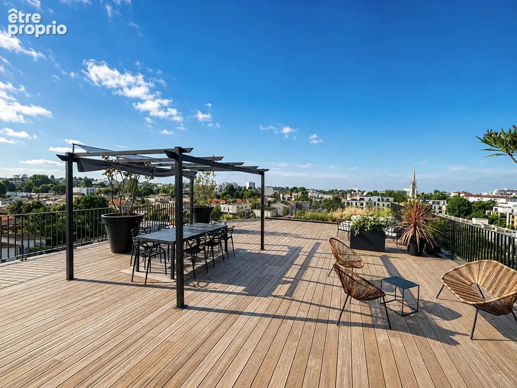 Appartement 4 pièces de 125m² + 188m² de Terrasses + 2 parkings sous-sol ! BORDEAUX - photo 3