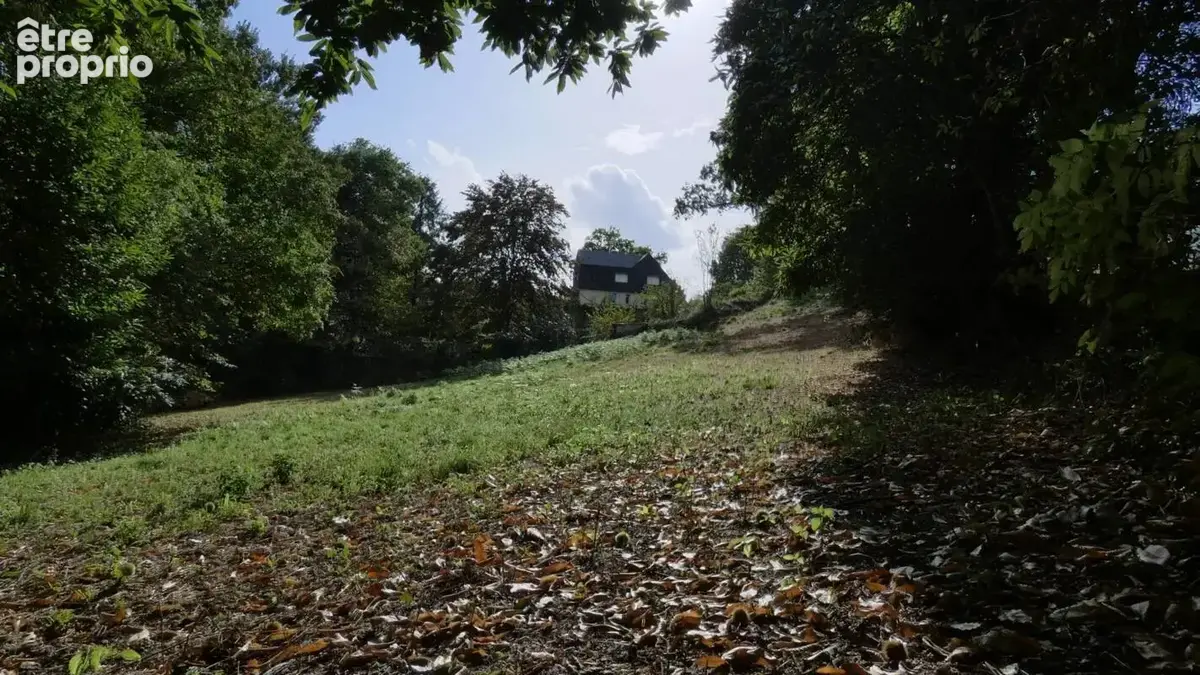 Terrain 1300 m2 sur les hauteurs de la Pigeonnie - photo 4