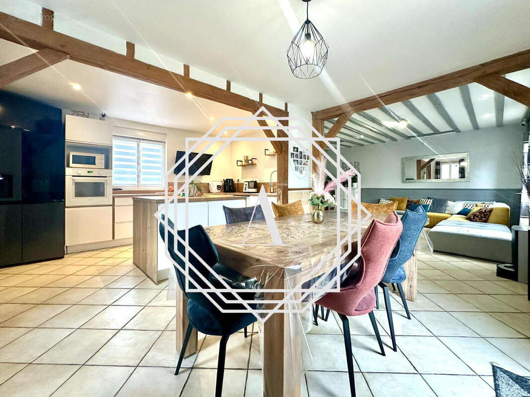 Maison à SAINT-CREPIN-IBOUVILLERS