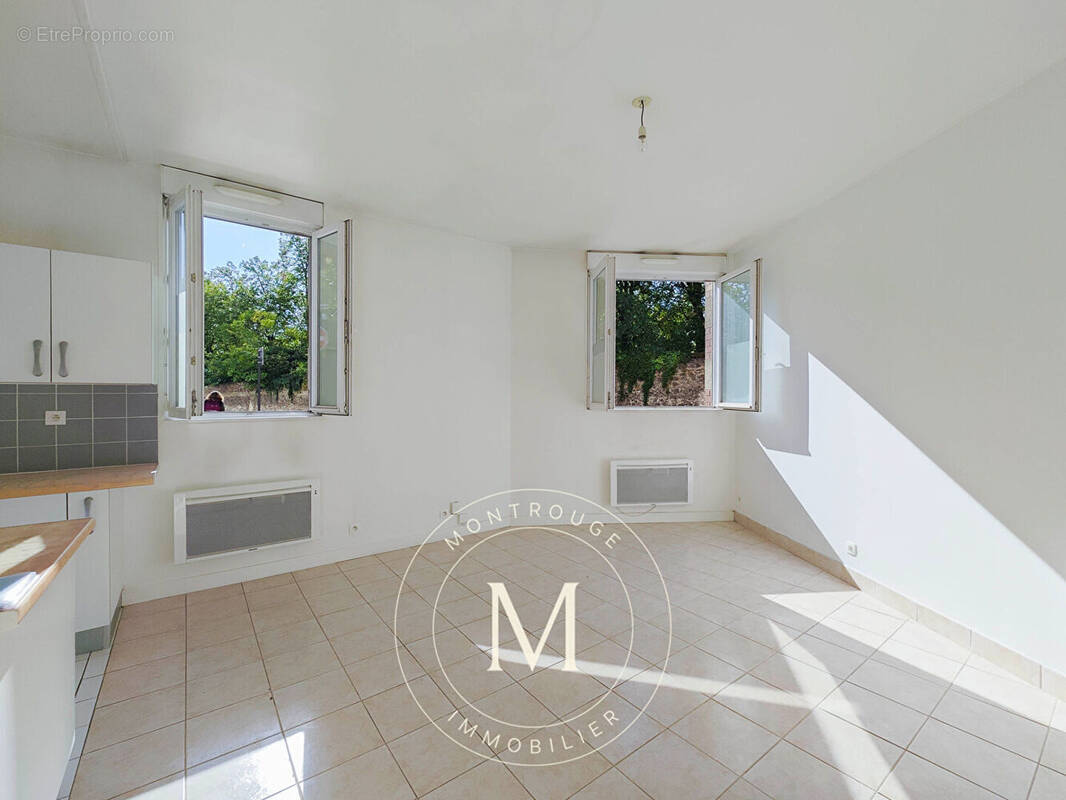 Appartement à MONTROUGE