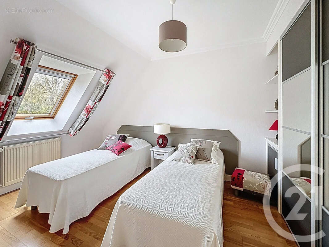 Maison 195 m² à Lannion  - photo 14