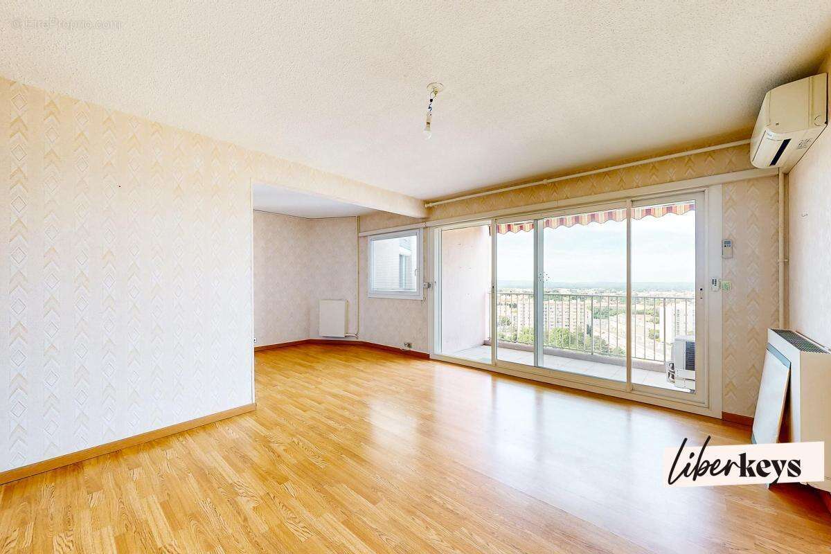 Appartement 3 chambres, vue panoramique à Salon de Provence - photo 2
