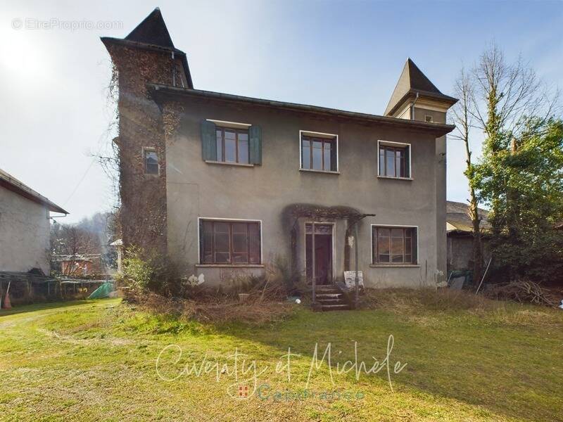 Appartement à AIGUEBELLE