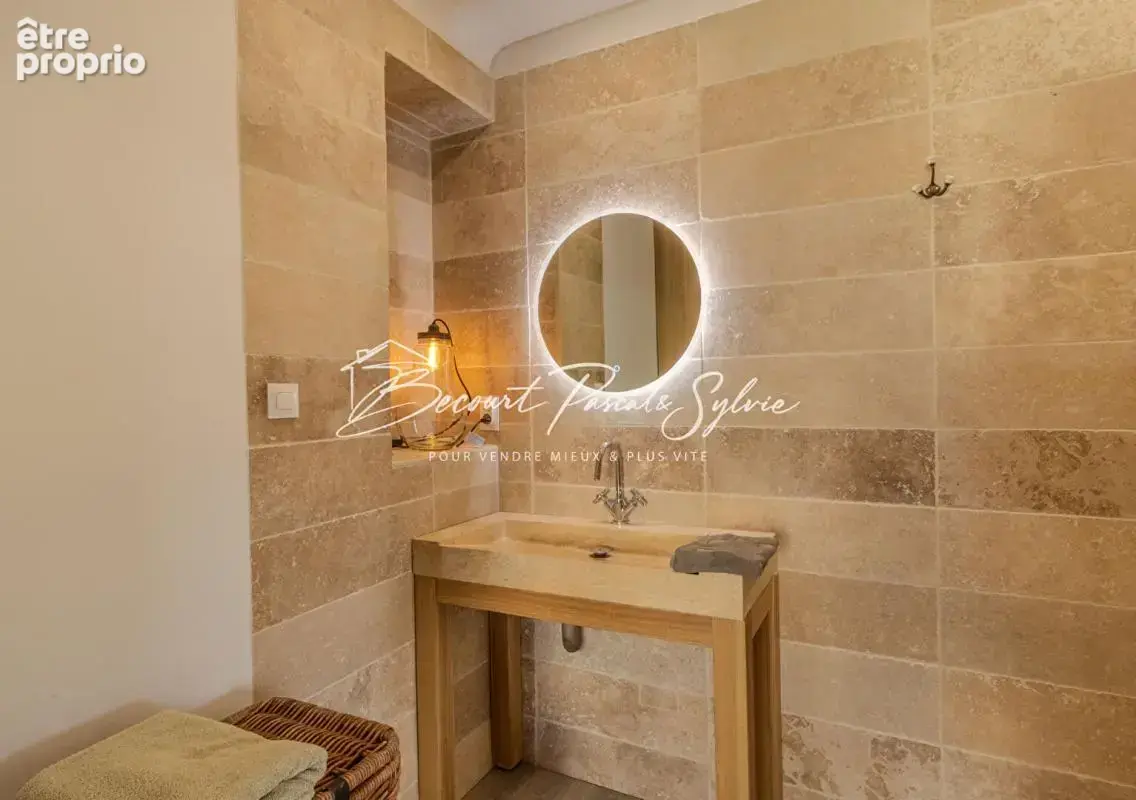 Maison + revenu locatif + espace pro : un bien qui change les règles ! - photo 7