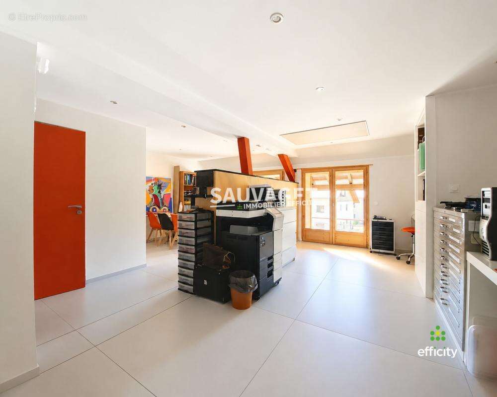 Maison 271 m² à Cornier  - photo 16