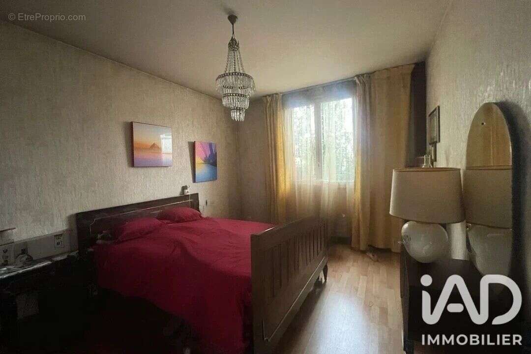 Photo 3 - Appartement à VITRY-SUR-SEINE
