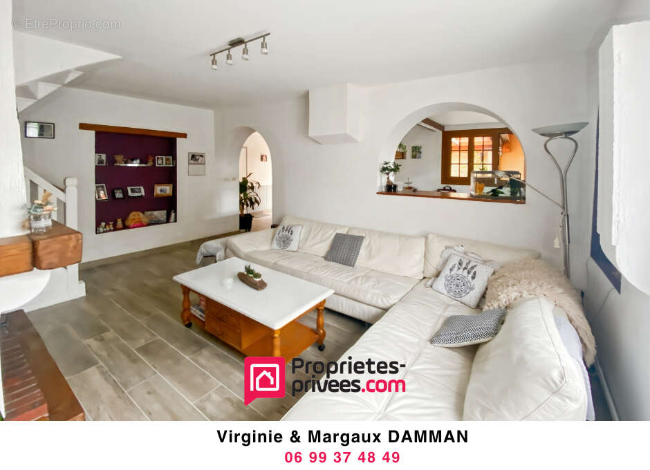 Maison à FRENEUSE