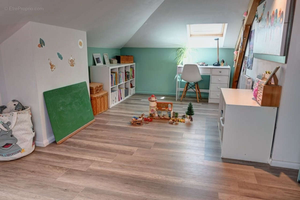 Maison à PUY-L&#039;EVEQUE