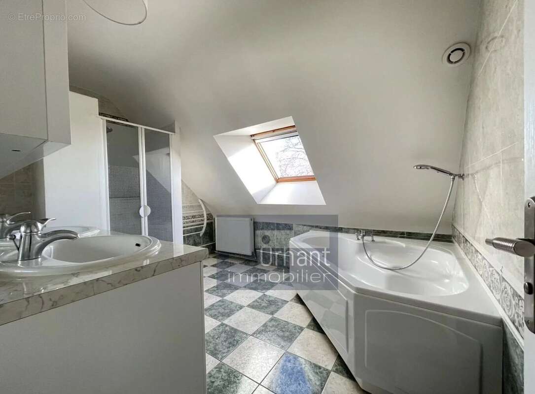 Maison à SAINT-NOLFF