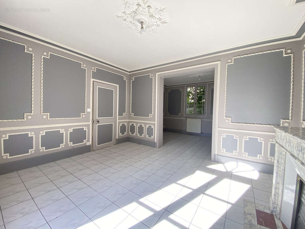 Maison à FONTEVRAUD-L'ABBAYE