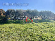 Terrain à BEAUCAIRE